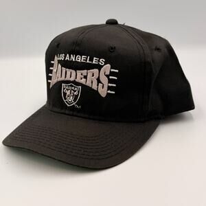 Vintage Los Angeles Raiders Youngan NFL Snapback Hat Black
